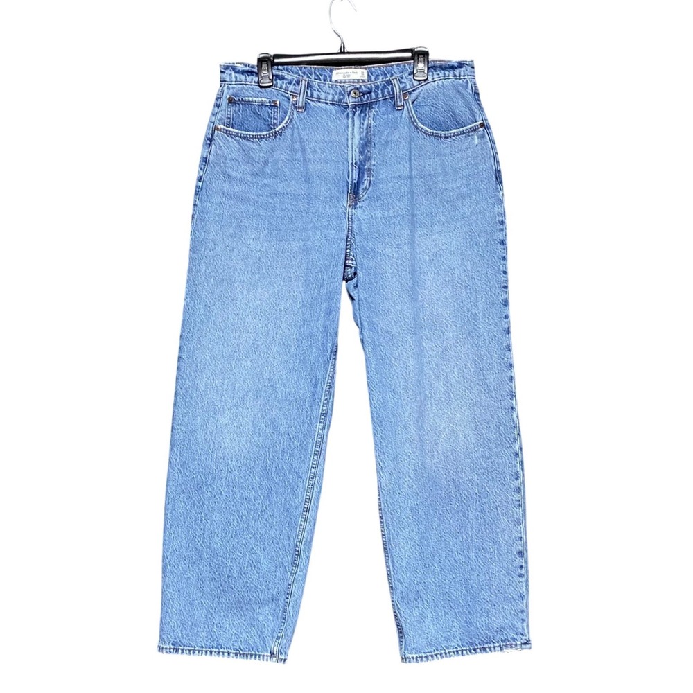 Abercrombie & Fitch The Loose High Rise Jeans 32 14S Medium Wash Distressed Hem